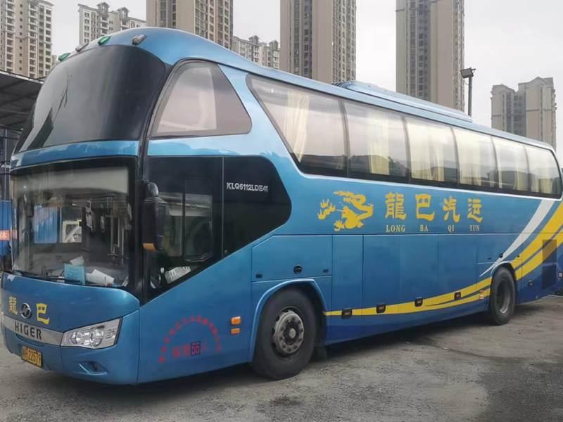 大巴包车的接送服务流程是什么？